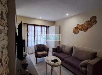 Casa · 149m² · 4 Dormitorios · 1 Cochera · Venta Casa Barrio Canal V