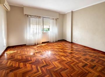 Departamento · 120m² · 2 Dormitorios · 1 Cochera · 2 Dorm Muy Amplio en Piso Alto