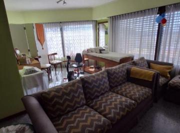 PH de 4 ambientes, Lomas de Zamora · Venta PH 3 Dorm., 2 Baños, Impecable!
