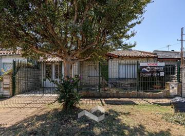 Casa · 145m² · 3 Ambientes · Casa en Venta de 3 Ambientes en Moron