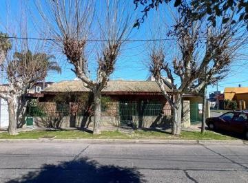 Bodega-Galpón de 4 ambientes, La Matanza · Venta Casa 4 Ambientes con Patio y Cochera Villa Luzuriaga