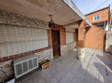 imagen1 · Casa Sólida Sobre Calle Mascagni