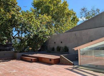 Casa · 140m² · 4 Ambientes · 1 Cochera · Casa 4 Ambientes 140 m² en Venta con Terraza, Totalmente Reciclada