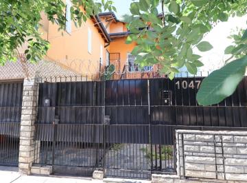 PH · 75m² · 3 Ambientes · Venta PH 3 Amb + 2 Balcones - Apto Credito - Acepta Permuta