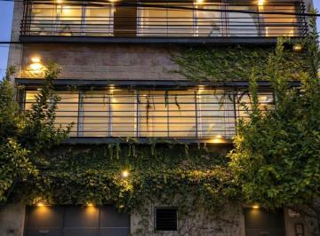 Local comercial · 255m² · 6 Ambientes · 3 Cocheras · Local en Ciudadela