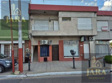 Departamento · 3 Ambientes · Casa en Bernal