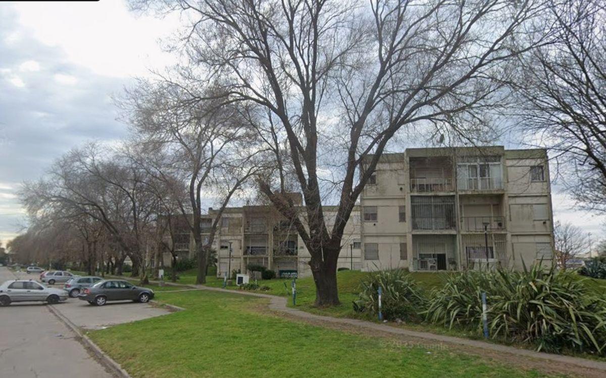 Depto 3 amb, 70m² con balcón — Bernardino Rivadavia