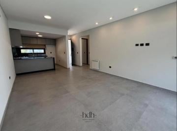Casa · 112m² · 5 Ambientes · 2 Cocheras · Casa Venta Greenville 2 Patio Planta Baja 2 Dorm. 2 Baños