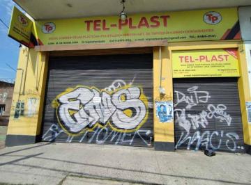 Local comercial de 1 ambiente, La Matanza · Local Comercial de 164 m² en Alquiler Sobre Av Importante San Justo