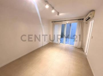 Departamento · 67m² · 3 Ambientes · Venta Departamento 3 Ambientes con Escritorio Refaccionado a Nuevo en Palermo Chico
