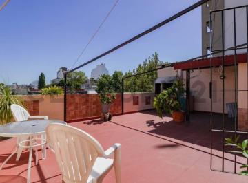 PH · 140m² · 5 Ambientes · Venta PH 4 Amb. C/balcon, Terraza, Quincho - Velez Sarfierld