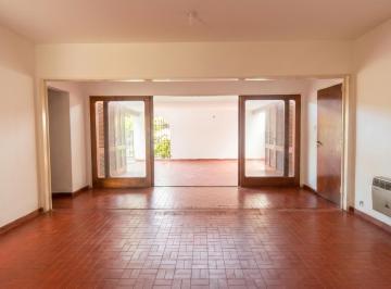 Casa de 7 ambientes, Córdoba · Apto Crédito | Casa en Quintas de Santa Ana | Casa 4 Dorm + Escritorio | a 30 m del Nc Shopping