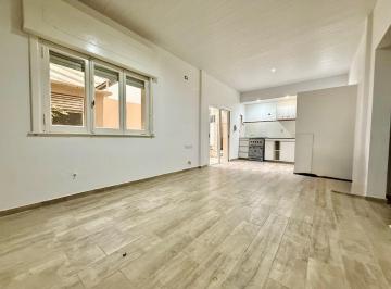 PH · 70m² · 3 Ambientes · Departamento PH en Venta en La Plata, G. B. a. Zona Sur