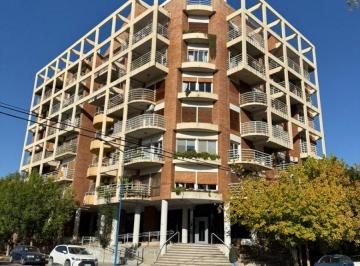 Departamento de 6 ambientes, General Roca · Departamento en Venta de 145 m², General Roca