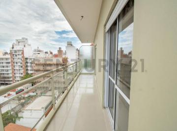 Departamento · 32m² · 3 Ambientes · Venta Departamento un Dormitorio con Balcón Centro, Rosario