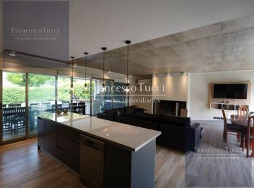 Casa · 300m² · 5 Ambientes · 1 Cochera · Casa en Venta 5 Ambientes con Pileta en Banco Provincia Sector IV