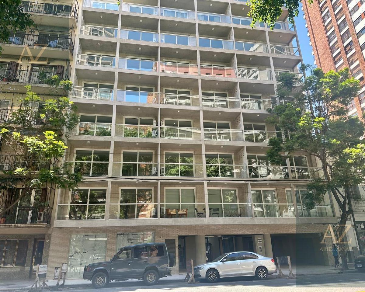 Luis Maria Campos al 1400