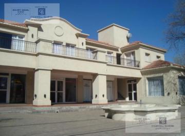 Hotel · 1540m² · 32 Dormitorios · 12 Cocheras · Venta Hotel Merlo San Luis Funcionando Categoria