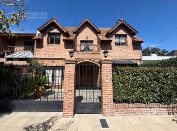 Casa · 260m² · 6 Ambientes · Casa en Venta en Lomas La Merced, San Isidro