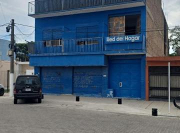 Local comercial · 390m² · Local Comercial con Depósitos