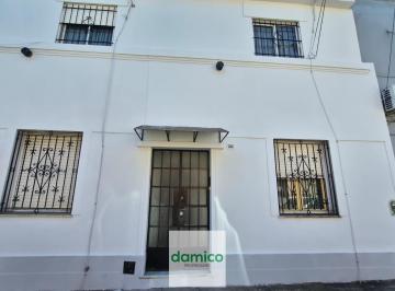Casa · 120m² · 4 Ambientes · Casa en Pompeya