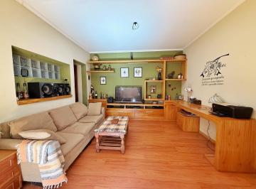 PH · 280m² · 5 Ambientes · 4 Cocheras · Casa PH en La Plata