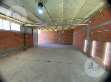 Depósito · 70m² · 2 Ambientes · 5 Cocheras · Alquiler Deposito/galpon en Neuquen - B° Don Bosco II
