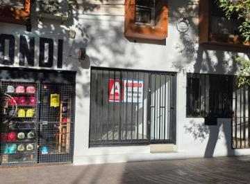 Local comercial de 3 ambientes, Ciudad de Mendoza · Local Comercial en Alquiler, Olascoaga y Arisitides