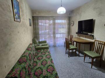 Departamento · 40m² · 2 Ambientes · 1 Cochera · Venta Departamento 2 Ambientes Lateral Balcon Cochera Dependencia