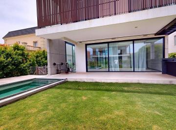Casa · 281m² · 4 Ambientes · 2 Cocheras · Casa en Venta en Castaños, Nordelta, Tigre