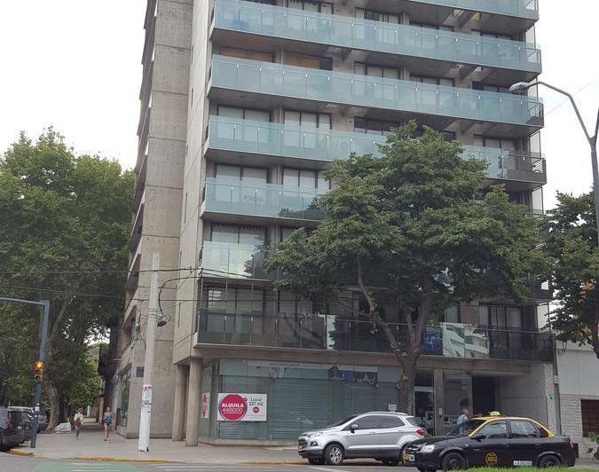 Local comercial · 227m² · 3 Ambientes