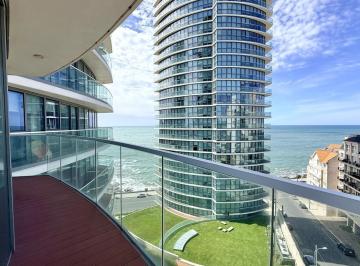 Departamento · 80m² · 1 Cochera · Exclusivo Tres Ambientes en Alquiler en Maral Explanada