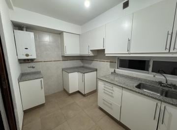 Casa · 4 Ambientes · Casa en Santa Fe