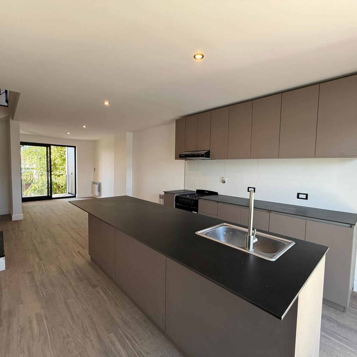 Duplex 3 amb, 85m² a estrenar en Parque Luro, cerca del mar