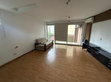 Departamento de 1 ambiente, Villa Crespo · Amplio Monoambiente Al Frente con Balcón y Espacio Guardacoche