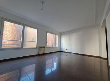 Departamento de 5 ambientes, Córdoba · El Depa Que Hace Team con El Exito! Te Subis?