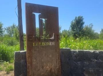 Terreno · 2061m² · Venta de Lote /terreno Villa Esquiu