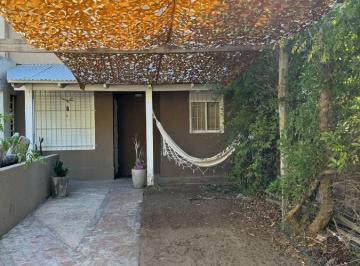 Casa · 183m² · 7 Ambientes · 2 Cocheras · Venta Complejo de Duplex en Monte Hermoso