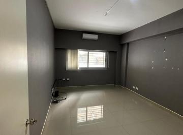 Oficina comercial · 45m² · 2 Ambientes · 1 Cochera · Oficina