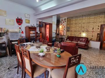 PH · 108m² · 3 Ambientes · 1 Cochera · Venta o Permuta PH 3 Ambientes con Garaje en Lanus Este
