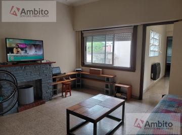 Departamento · 80m² · 5 Ambientes · Departamento en Venta 4 Esq. 40
