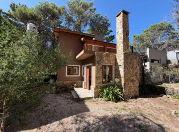 Casa · 86m² · 3 Ambientes · Casa en Venta Mar Azul