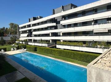 Departamento de 4 ambientes, Morón · Vita Residenza - Villa Sarmiento 4 Ambientes + Vista a La Piscina + 2 Cocheras Cubierta