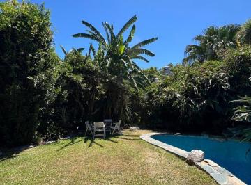 Casa · 300m² · 6 Ambientes · 1 Cochera · Chalet en 2 Plantas en Venta C/ Jardin + Pileta - Olivos
