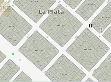 Casa · 190m² · 7 Ambientes · 1 Cochera · Casa en Venta, con Gran Parque y Pileta