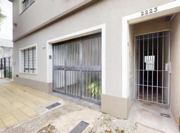 PH · 70m² · 4 Ambientes · PH Multifamiliar en Venta de 2 Ambientes en Olivos con Patio y Terraza