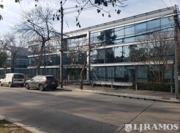 Oficina comercial · 246m² · 11 Cocheras · Alquiler de Oficina de 246 m² en Dardo Rocha