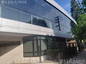 Oficina comercial · 193m² · 7 Cocheras · Alquiler de Oficina de 193 m² en Beccar