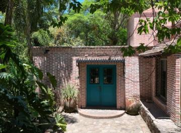Casa · 180m² · 4 Ambientes · Casa Venta San Lorenzo Salta