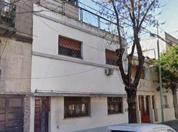 PH · 74m² · 3 Ambientes · Casa en Barracas Al Sur